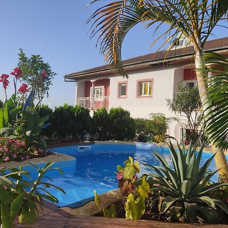 Residence Jardin Tropical Yaoundé Exteriör bild