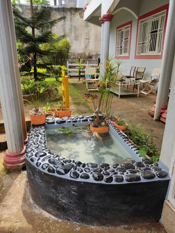 Residence Jardin Tropical Yaoundé Exteriör bild