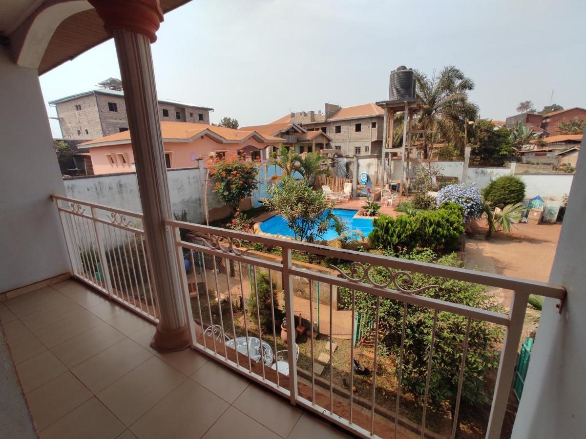Residence Jardin Tropical Yaoundé Exteriör bild