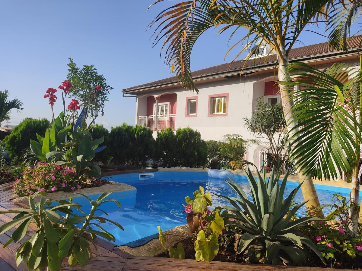 Residence Jardin Tropical Yaoundé Exteriör bild